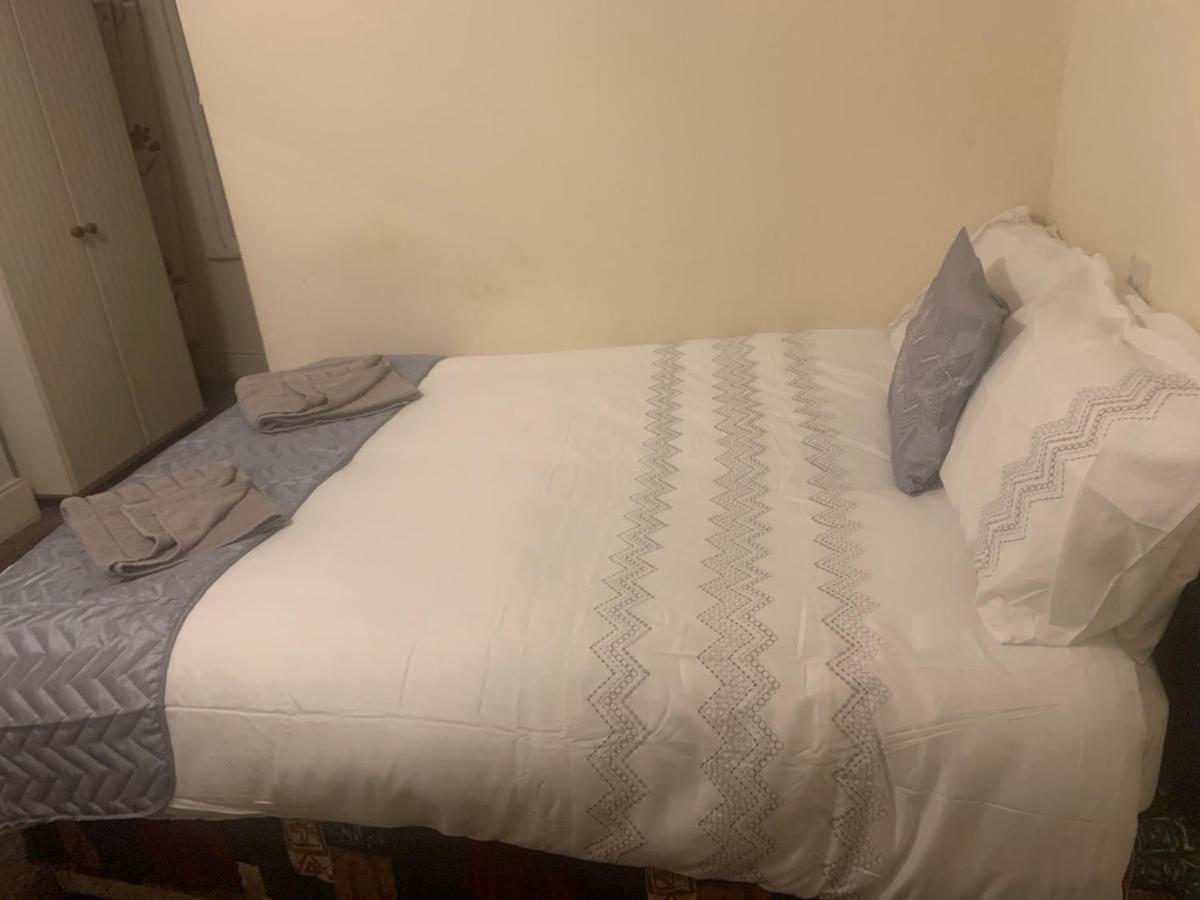 בלקפול Lucena Hotel מראה חיצוני תמונה