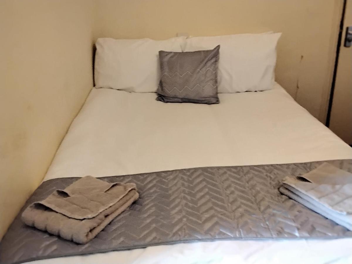 בלקפול Lucena Hotel מראה חיצוני תמונה