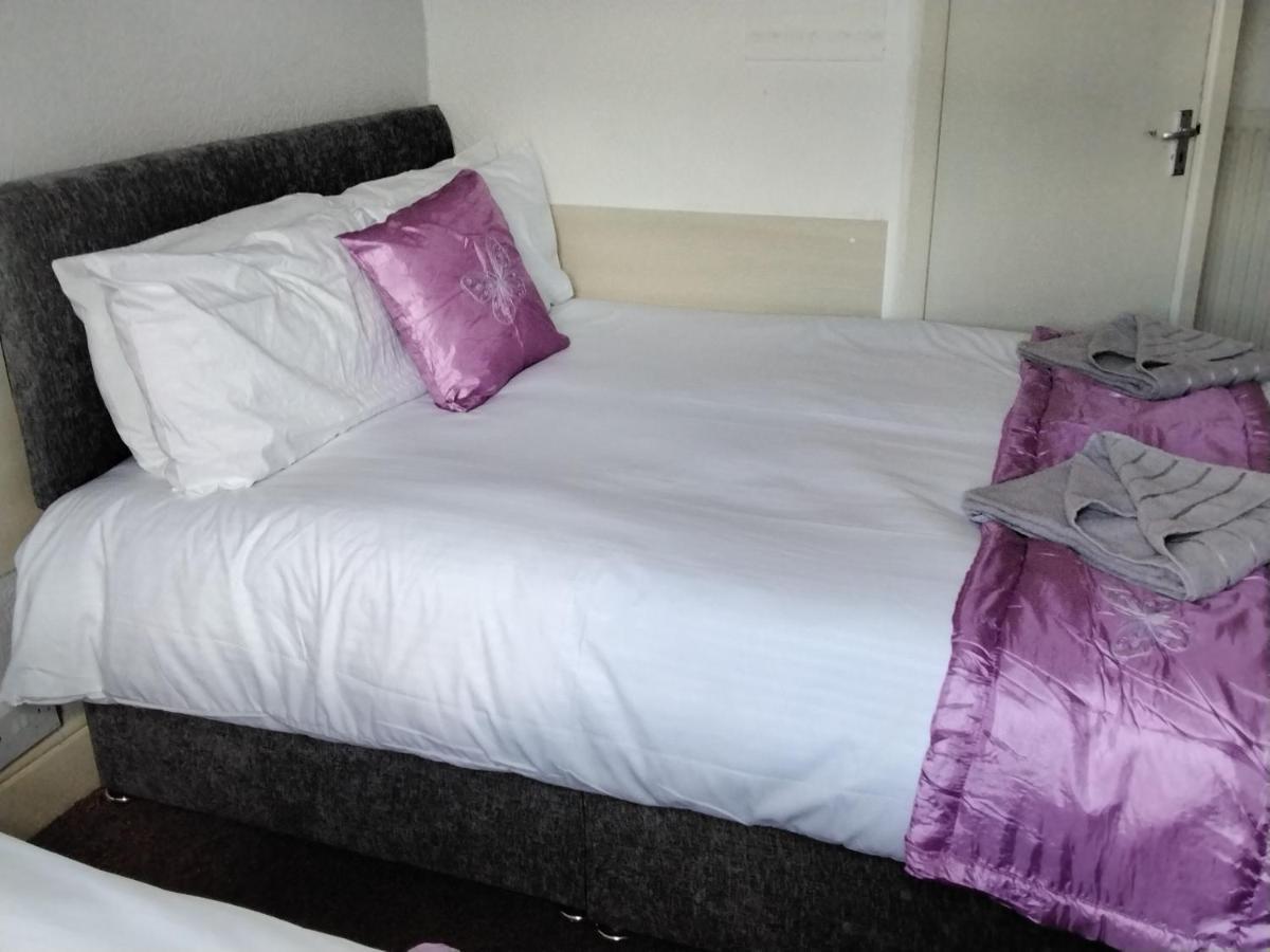בלקפול Lucena Hotel מראה חיצוני תמונה