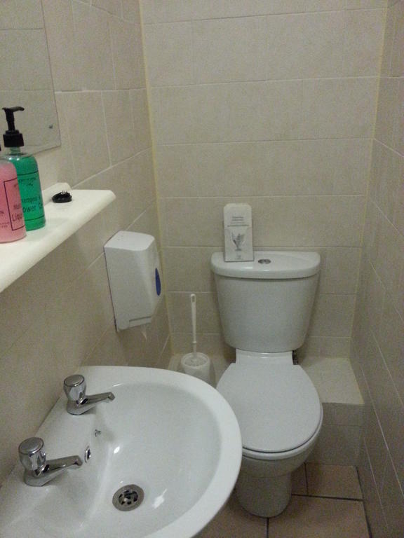 בלקפול Lucena Hotel חדר תמונה